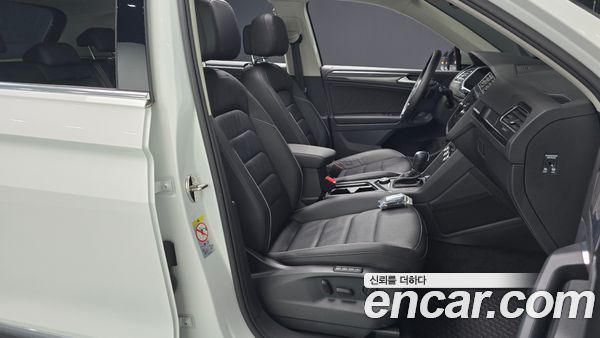 Volkswagen Tiguan 2020, фото 16