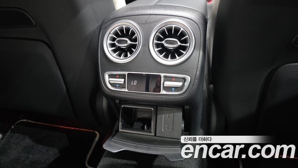 Mercedes-Benz CLS 2022, фото 31