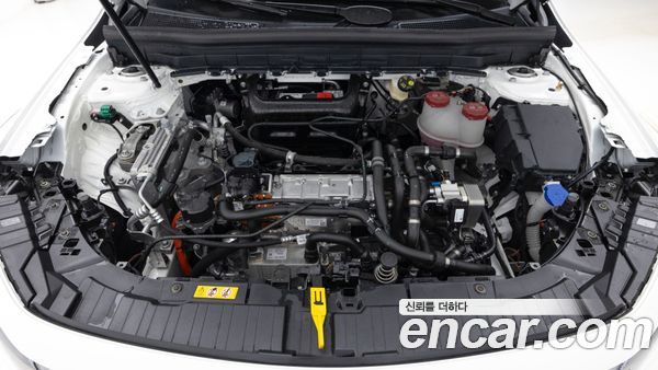 Mercedes-Benz EQB 2026, фото 6