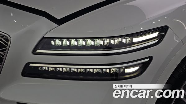 Genesis GV80 2025, фото 8