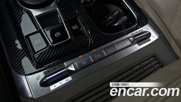 Kia Carnival 2023, фото 30