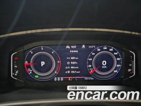 Volkswagen Tiguan 2022, фото 11