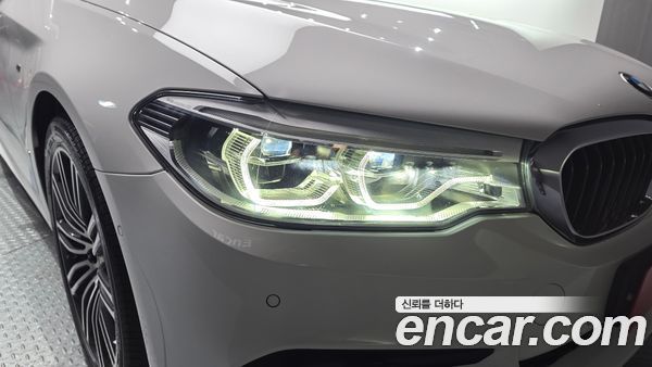 BMW 5 Series 2020, фото 8