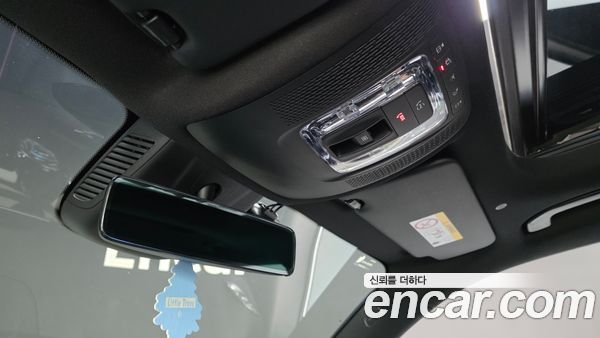 Mercedes-Benz GLB 2021, фото 26
