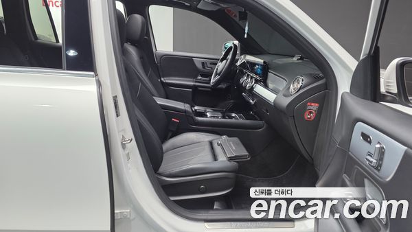 Mercedes-Benz GLB 2021, фото 16