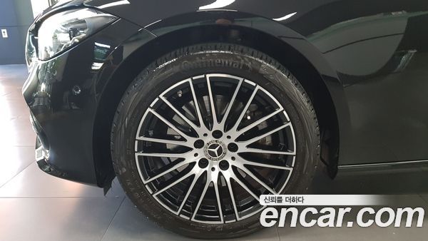 Mercedes-Benz C-Class 2023, фото 5