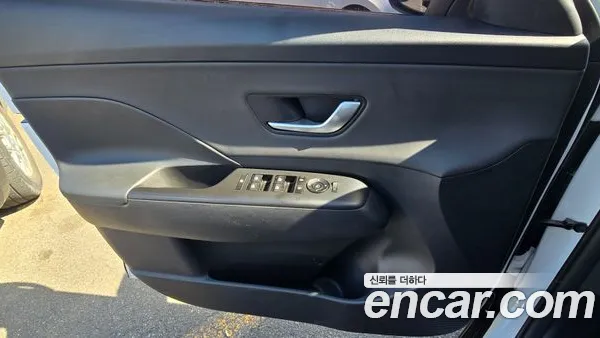 Hyundai Kona 2023, фото 14