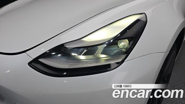 Tesla Model 3 2022, фото 8