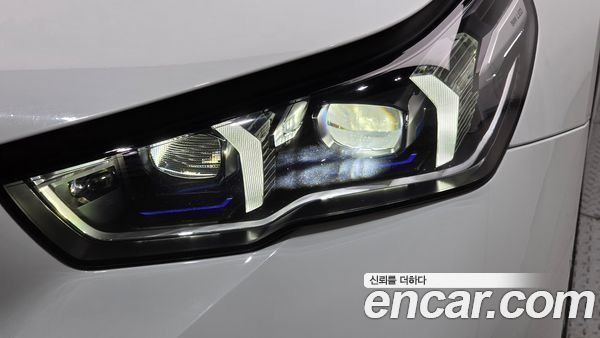 BMW i5 2025, фото 8