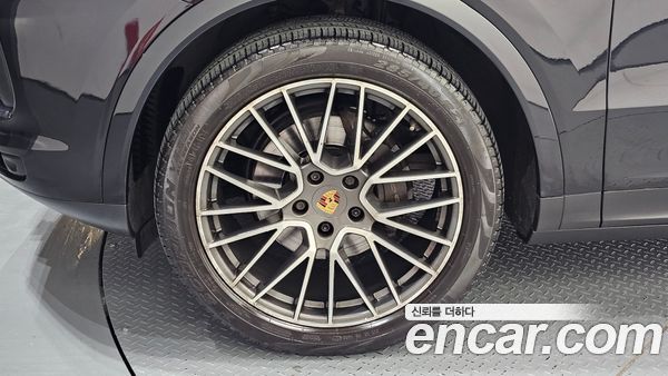Porsche Cayenne 2021, фото 5