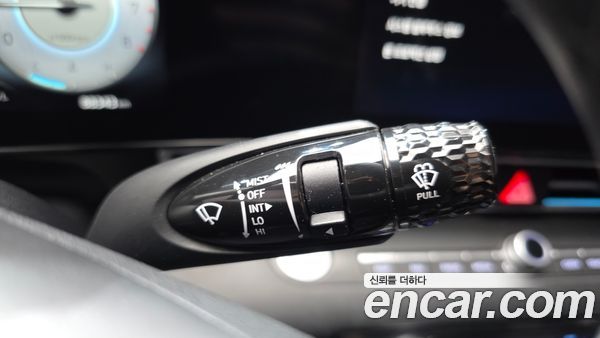 Hyundai Elantra 2021, фото 26
