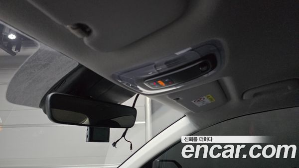 Hyundai Elantra 2021, фото 31