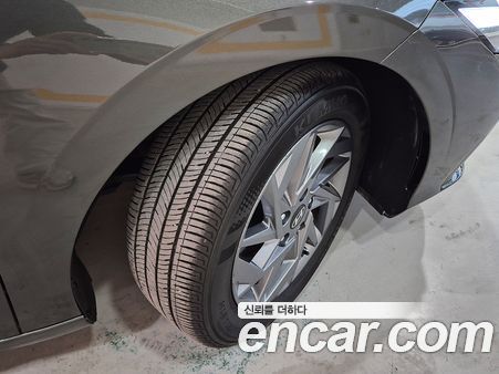 Hyundai Elantra 2024, фото 5