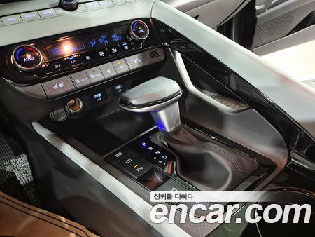 Hyundai Elantra 2024, фото 9