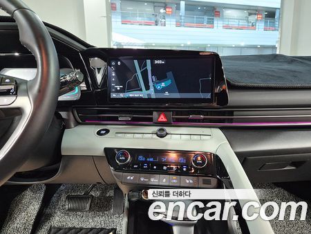 Hyundai Elantra 2024, фото 11