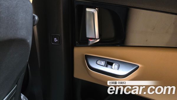 Kia Carnival 2023, фото 29