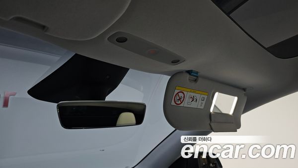 Tesla Model Y 2025, фото 29