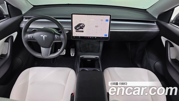 Tesla Model Y 2022, фото 10