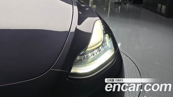 Tesla Model Y 2022, фото 8