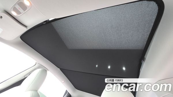 Tesla Model Y 2022, фото 30