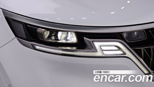 Kia Carnival 2023, фото 8