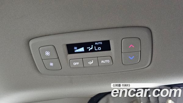 Kia Carnival 2023, фото 35
