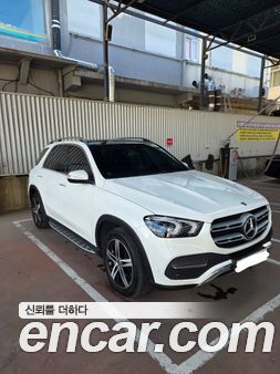 Mercedes-Benz GLE 2020, фото 2