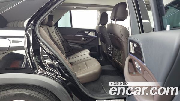 Mercedes-Benz GLE 2022, фото 18
