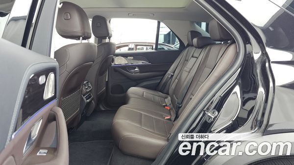 Mercedes-Benz GLE 2022, фото 16