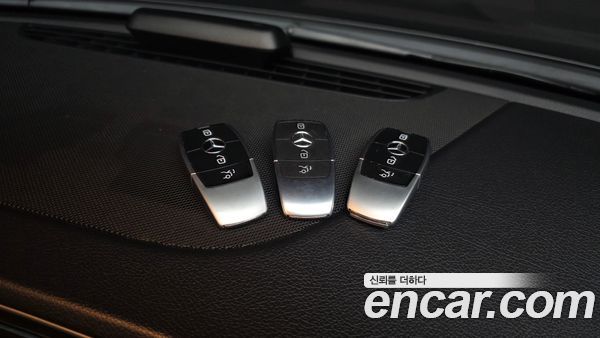 Mercedes-Benz GLE 2020, фото 28