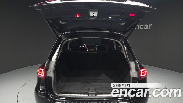 Mercedes-Benz GLE 2020, фото 30