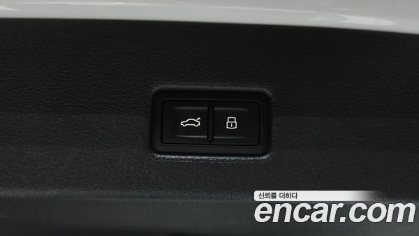 Audi A7 2020, фото 20