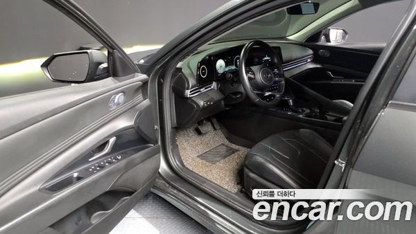 Hyundai Elantra 2021, фото 10