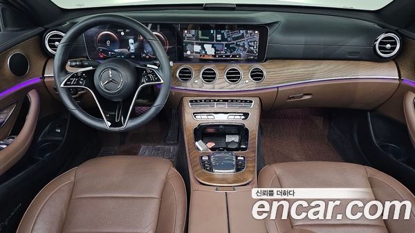Mercedes-Benz E-Class 2023, фото 7