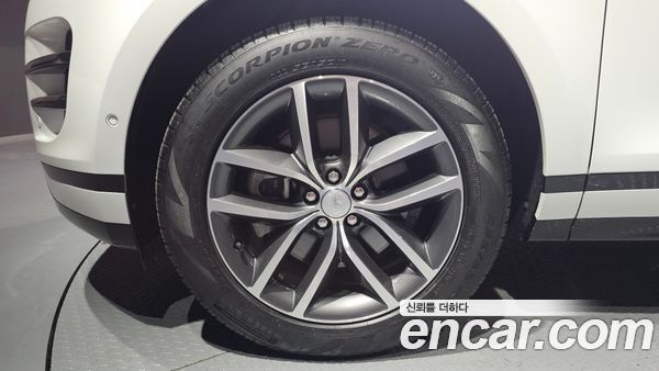 Land Rover Range Rover Evoque 2024, фото 5
