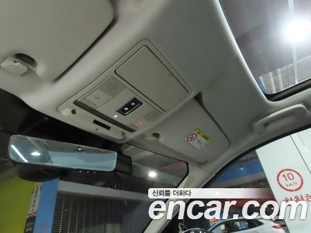 Land Rover Discovery Sport 2020, фото 14