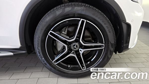 Mercedes-Benz GLC 2023, фото 5