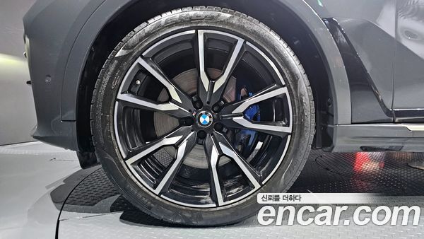BMW X7 2022, фото 5