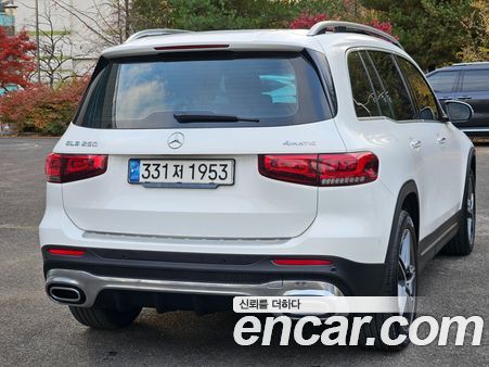 Mercedes-Benz GLB 2020, фото 6