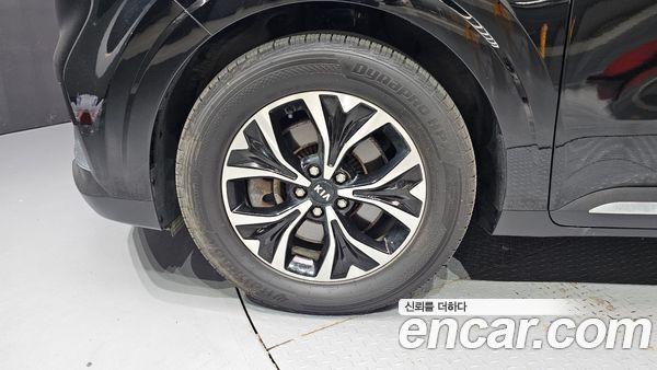 Kia Carnival 2021, фото 5