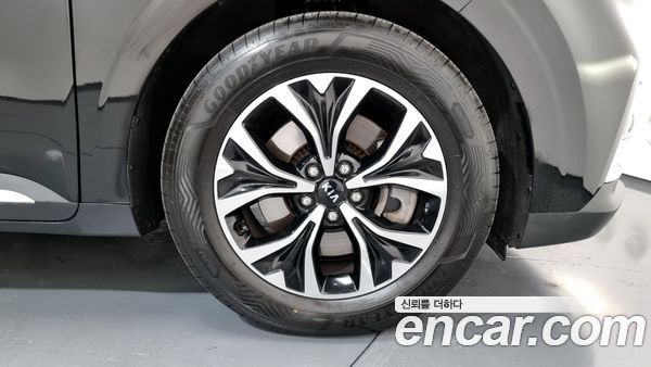 Kia Carnival 2021, фото 5