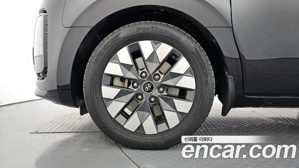 Hyundai Staria 2022, фото 5