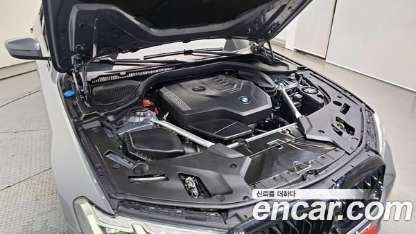BMW 5 Series 2023, фото 6