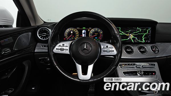 Mercedes-Benz CLS 2020, фото 13