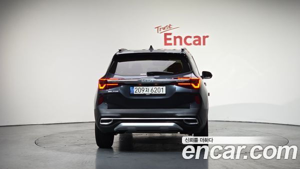 Kia Seltos 2022, фото 4