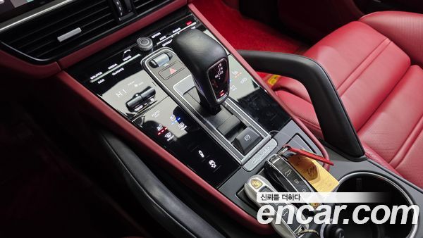 Porsche Cayenne 2023, фото 9