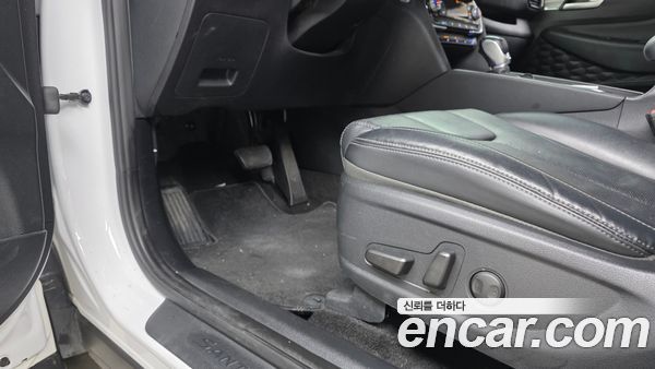 Hyundai Santa Fe 2020, фото 17