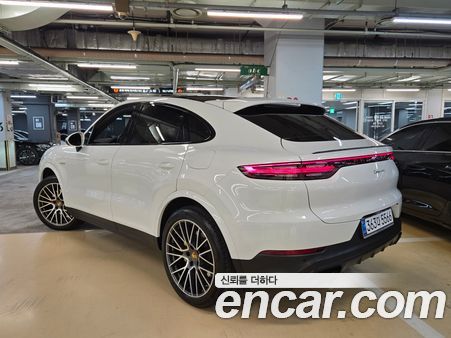 Porsche Cayenne 2022, фото 10