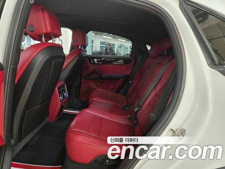 Porsche Cayenne 2022, фото 15