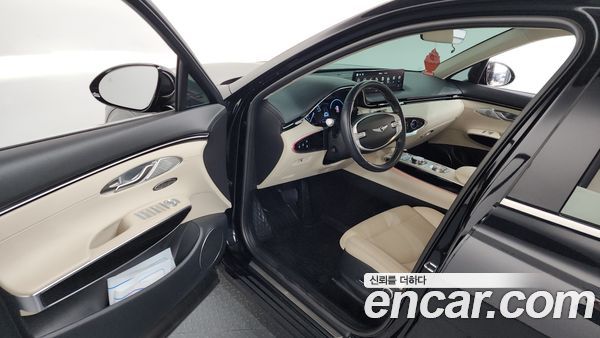 Genesis GV70 2021, фото 10